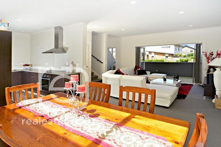 Photo of property in 14 Birchlands Road, Flat Bush, Auckland, 2019