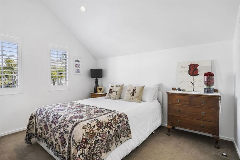 Photo of property in 2/9 Georgia Terrace, Albany, Auckland, 0632