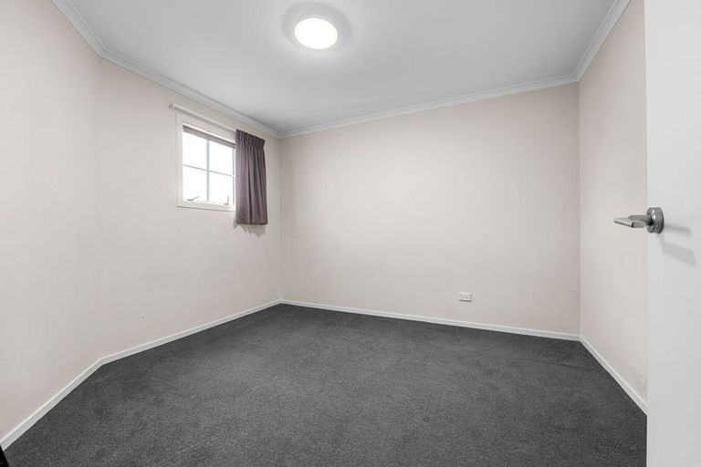 Photo of property in 3 Chiefs Court, Hamilton East, Hamilton, 3216