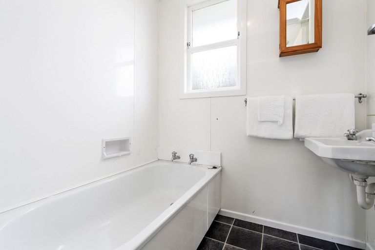 Photo of property in 42 Stafford Street, Cambridge, 3434