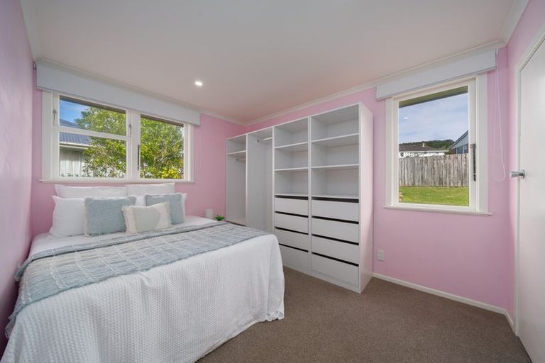 Photo of property in 91 Rangituhi Crescent, Takapuwahia, Porirua, 5022