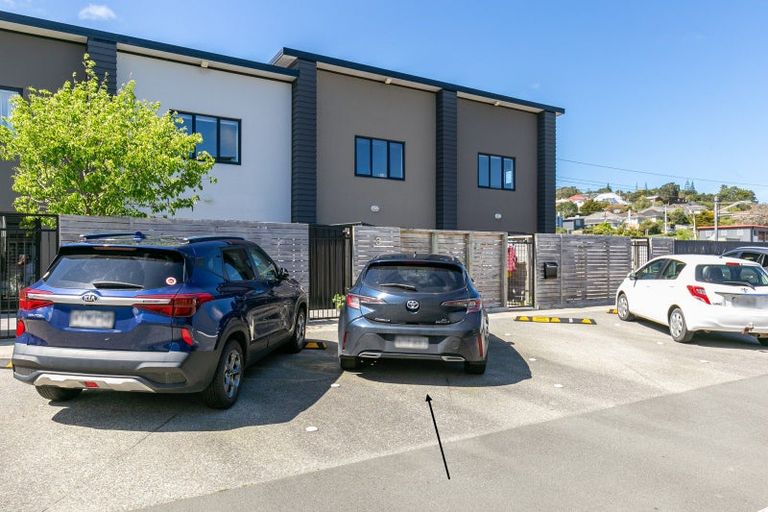 Photo of property in 9u6 Surrey Street, Tawa, Wellington, 5028