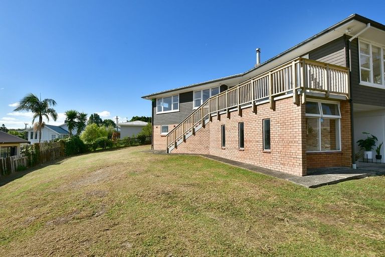 Photo of property in 22 Downer Street, Helensville, 0800