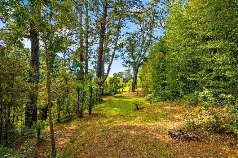 Photo of property in 192 Colwill Road, Massey, Auckland, 0614