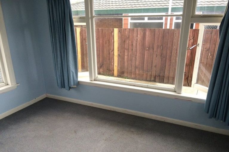 Photo of property in 86 Springs Road, Hornby, Christchurch, 8042