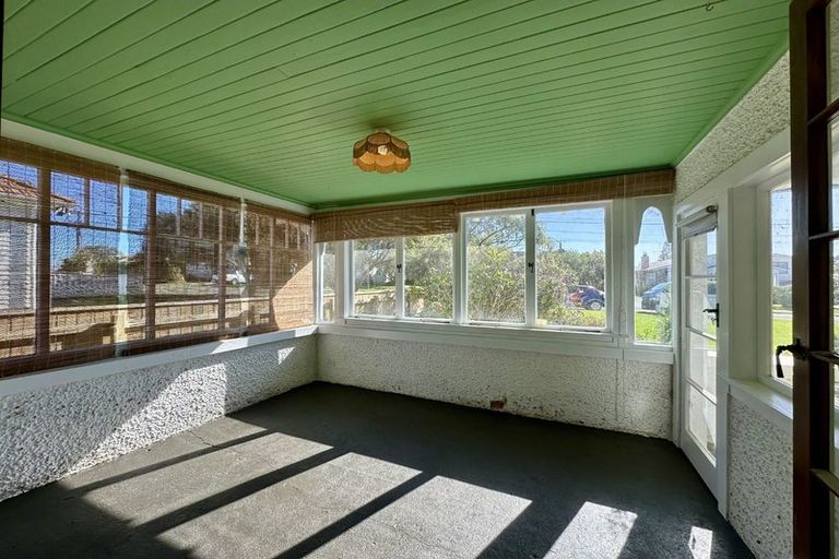Photo of property in 18 Maxwell Avenue, Durie Hill, Whanganui, 4500