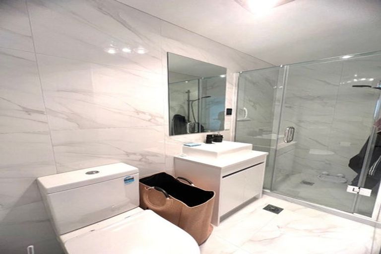 Photo of property in 6/10 Ayr Road, Pakuranga, Auckland, 2010