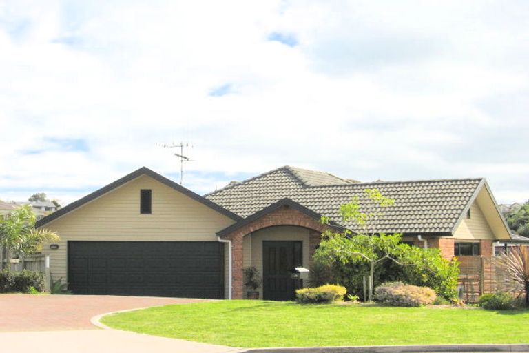 Photo of property in 15 Goodrich Close, Bethlehem, Tauranga, 3110