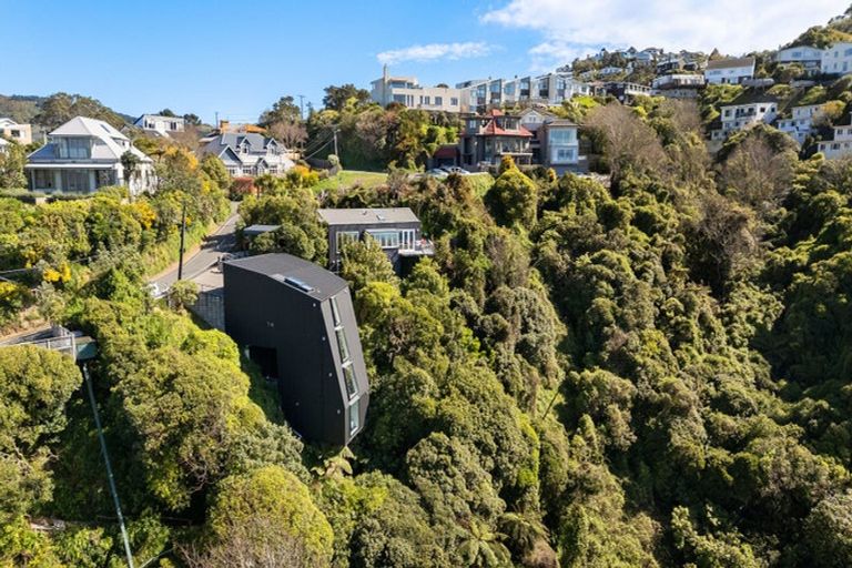 Photo of property in 64a Orangi Kaupapa Road, Northland, Wellington, 6012