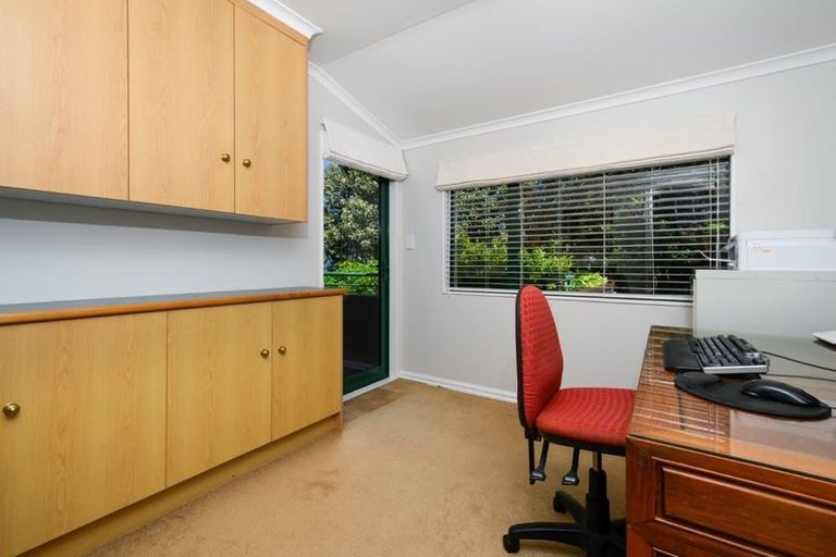 Photo of property in 1083 Whangaparaoa Road, Tindalls Beach, Whangaparaoa, 0930