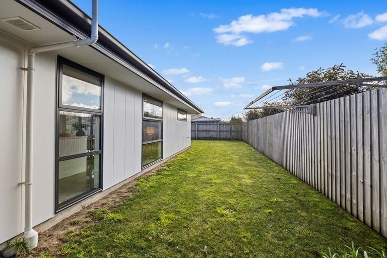 Photo of property in 18 Lewis Crescent, Rolleston, 7614