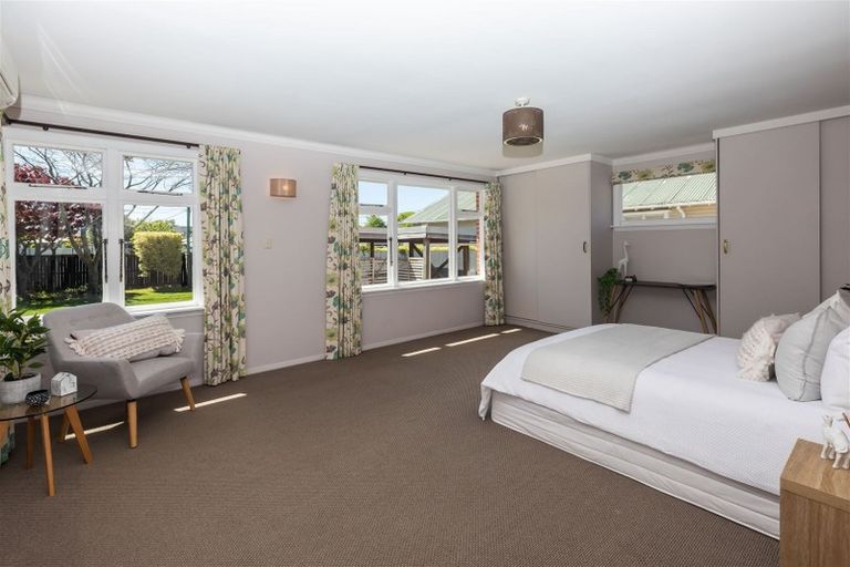 Photo of property in 32a Koromiko Street, Saint Martins, Christchurch, 8022