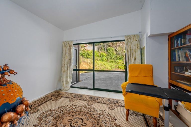 Photo of property in 826 Queen Charlotte Drive, Havelock, Picton, 7281
