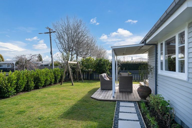 Photo of property in 27 Richmond Street, Cambridge, 3434