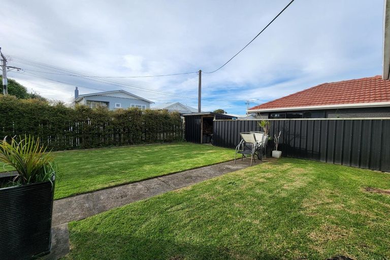 Photo of property in 8 Henui Street, Strandon, New Plymouth, 4312