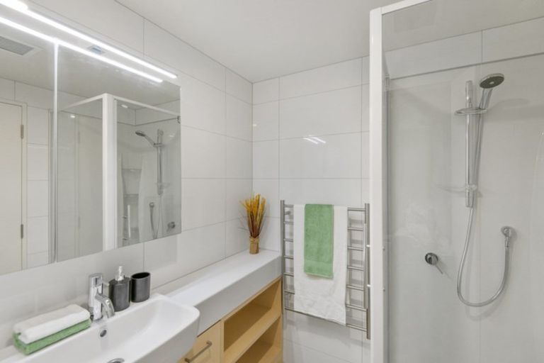 Photo of property in Gloucester Towers, 1/28 Gloucester Street, Christchurch Central, Christchurch, 8013