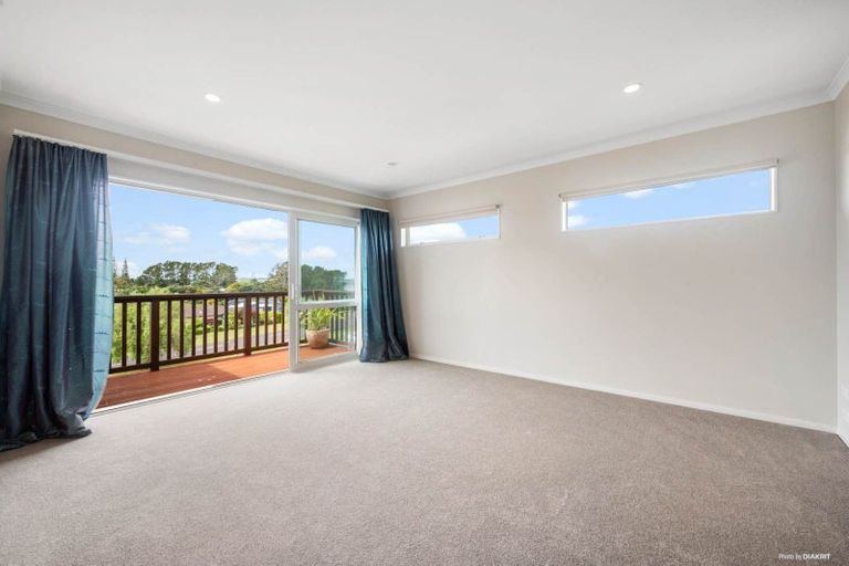 Photo of property in 21 Omana Avenue, Shelly Beach, Helensville, 0874