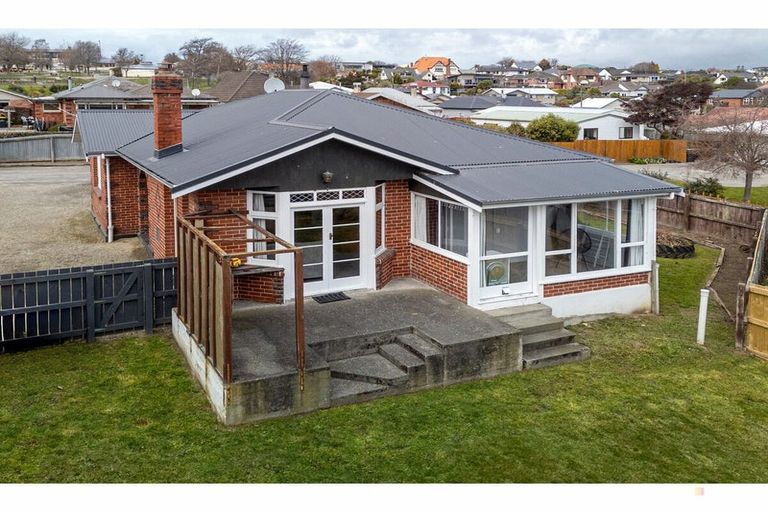 Photo of property in 33 Ashbury Avenue, Waimataitai, Timaru, 7910