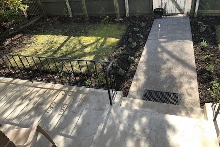Photo of property in 98 Bealey Avenue, Christchurch Central, Christchurch, 8013