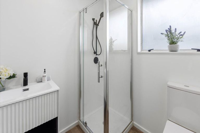 Photo of property in 2/560 Hereford Street, Linwood, Christchurch, 8011