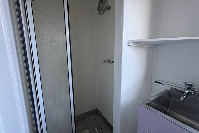 Photo of property in 36-38 Weraroa Road, Levin, 5510