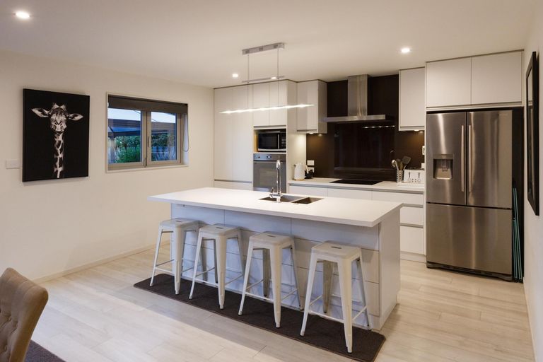 Photo of property in 23 Raglan Avenue, Cloverlea, Palmerston North, 4412