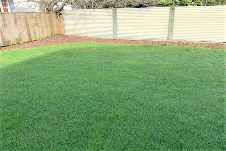 Photo of property in 8 Maire Street, Levin, 5510