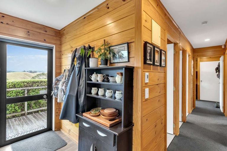 Photo of property in 140a Cooper Road, Pollok, Waiuku, 2684