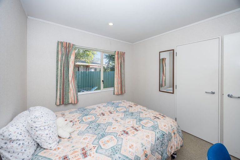 Photo of property in Cobham Close, 7/113 Cobham Drive, Hamilton East, Hamilton, 3216