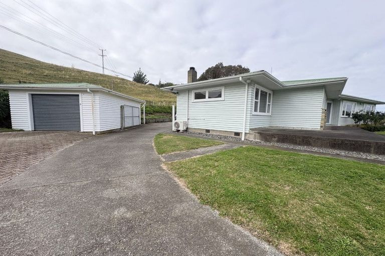 Photo of property in 1460 State Highway 50, Fernhill, Napier, 4183