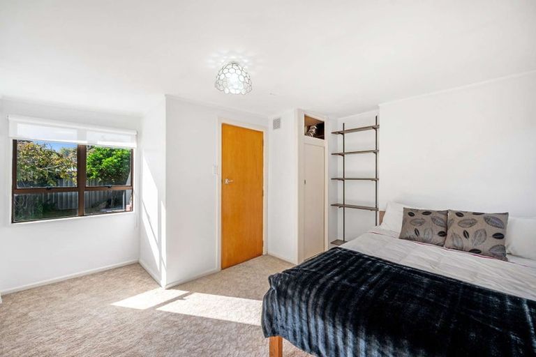 Photo of property in 1 Chester Street, Taradale, Napier, 4112