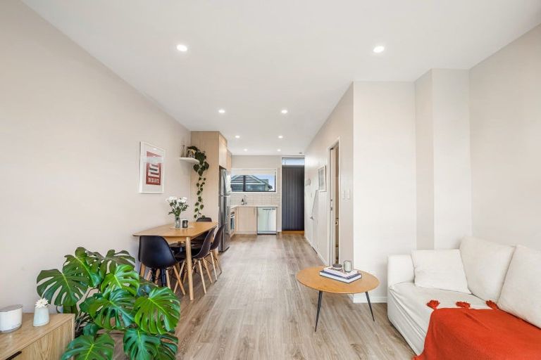 Photo of property in 35 Treloar Crescent, Hobsonville, Auckland, 0616