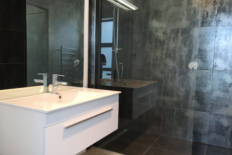 Photo of property in 22 Kelly Street, Inglewood, 4330