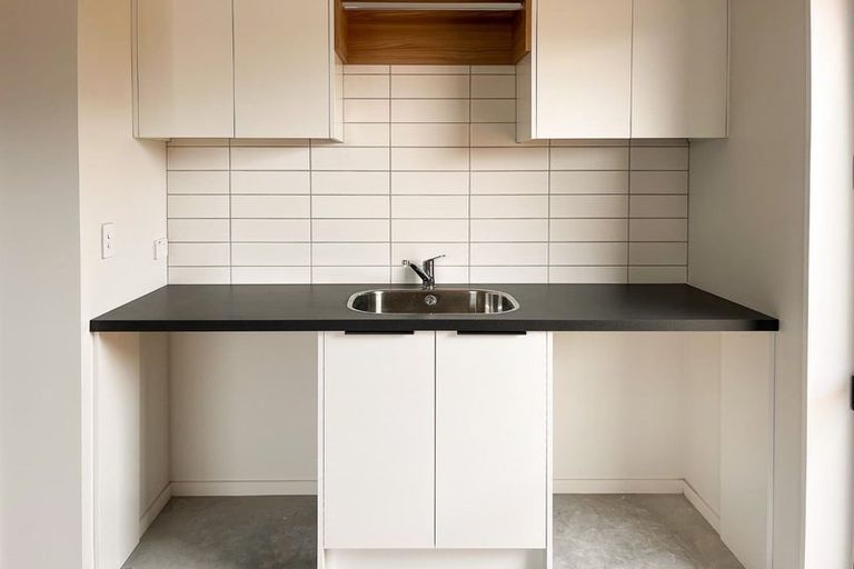 Photo of property in 31 Selfe Crescent, Burwood, Christchurch, 8083