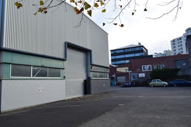 Photo of property in 15 Morgan Street, Johnsonville, Wellington, 6037