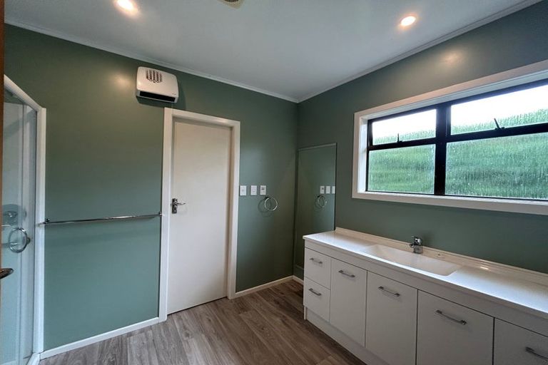 Photo of property in 1 Chester Street, Taradale, Napier, 4112