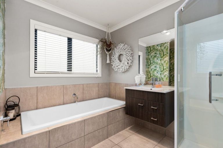 Photo of property in 10 Kain Place, Frimley, Hastings, 4120