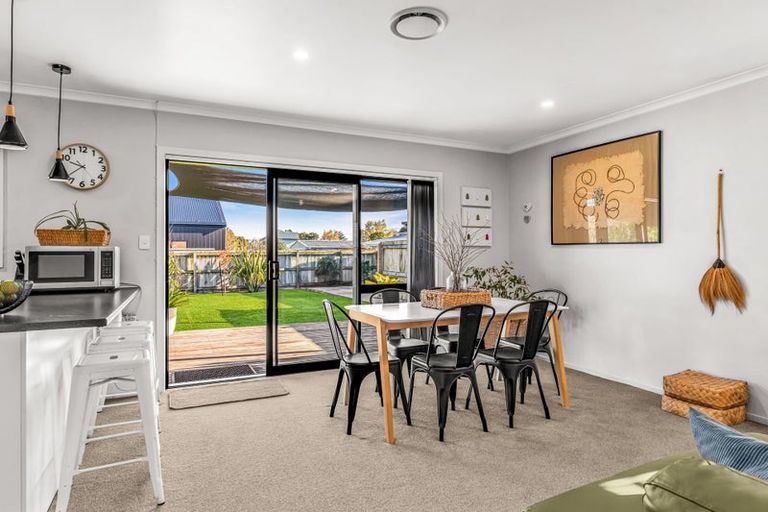 Photo of property in 16a De Lautour Road, Kaiti, Gisborne, 4010