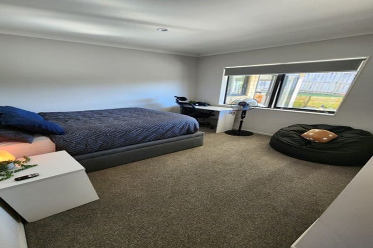 Photo of property in 13 Muirhill Place, Pokeno, 2402