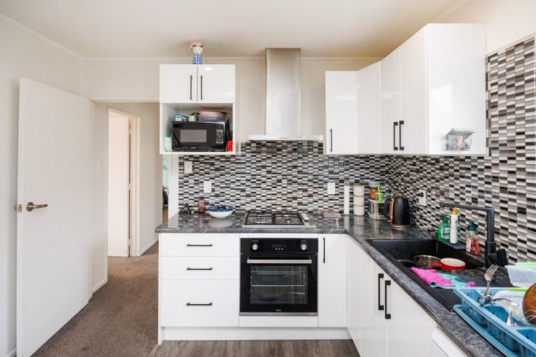 Photo of property in 23a Rhodes Drive, Kelvin Grove, Palmerston North, 4414