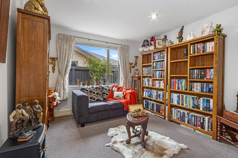 Photo of property in 24 Date Crescent, Aidanfield, Christchurch, 8025