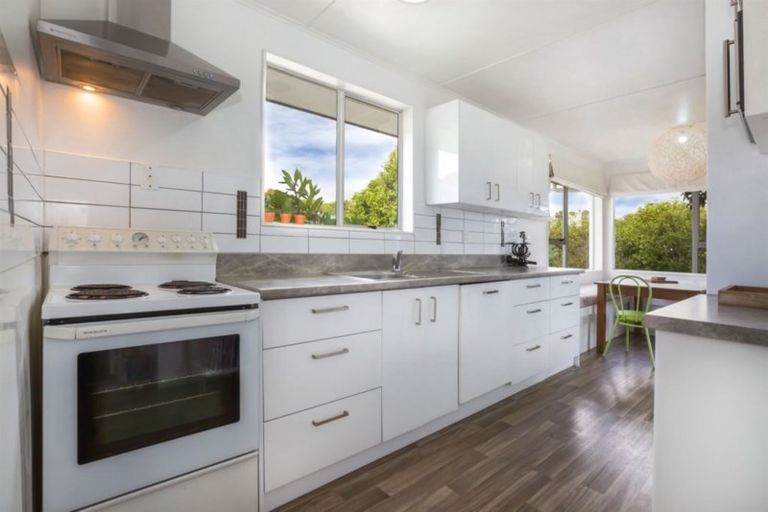 Photo of property in 9 The Bollard, Whitby, Porirua, 5024