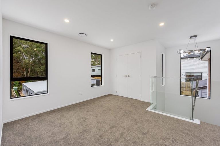 Photo of property in 3 Tagish Way, Orewa, 0931