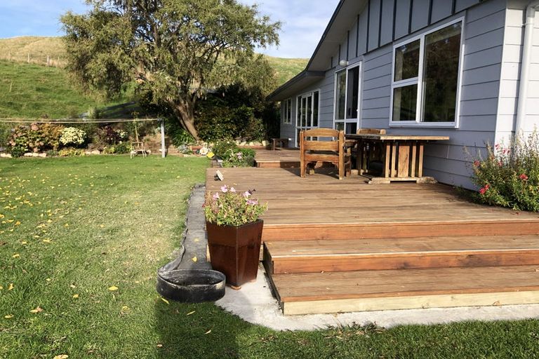 Photo of property in 53 Barrells Road, Pahiatua, 4982