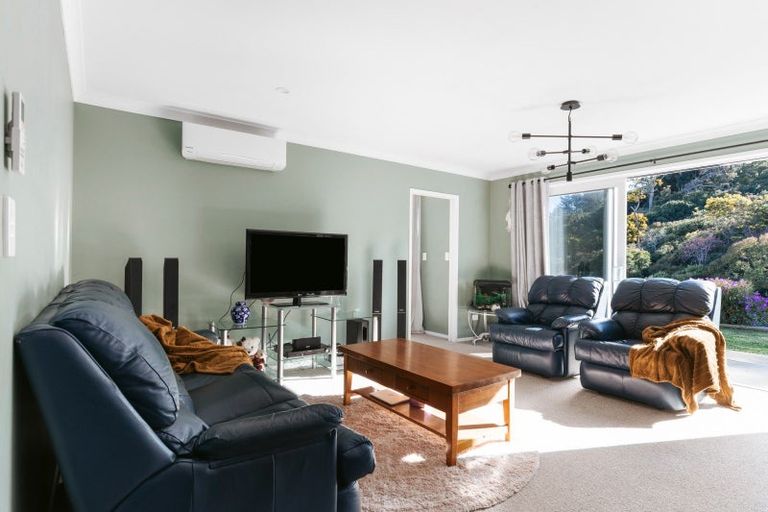 Photo of property in 107 Adler Drive, Ohauiti, Tauranga, 3112