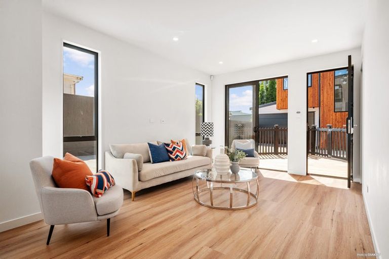 Photo of property in 14c Benders Avenue, Hillcrest, Auckland, 0627