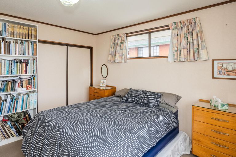 Photo of property in 23 Leven Street, South Hill, Oamaru, 9400