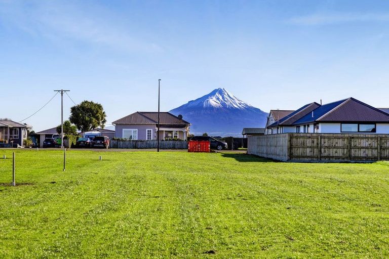 Photo of property in 5a Puanga Street, Hawera, 4674