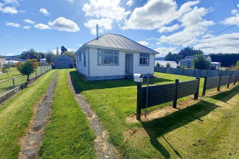 Photo of property in 6 Kirkland Street, Ohai, 9635