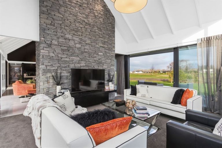 Photo of property in 24 East Stream Lane, Northwood, Christchurch, 8051